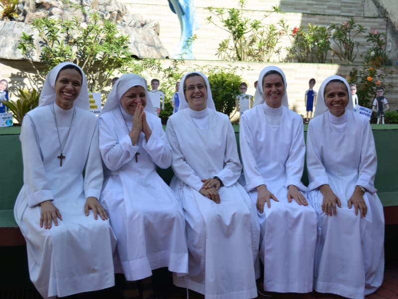 Gerido pelas Irmãs da Imaculada de Santa Clara