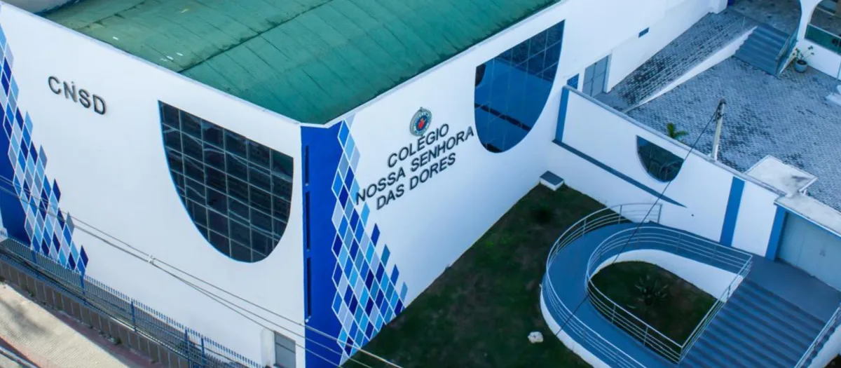 Fachada do Colégio Nossa Senhora das Dores